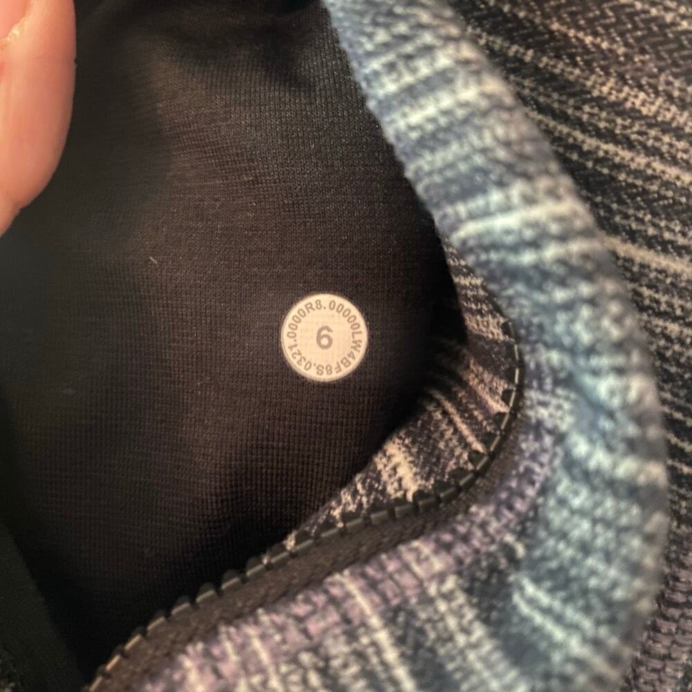 Lululemon Gray Hooded Define Jacket Heathered Stripe Full Zip Athleisure size 6 - Picture 6 of 11